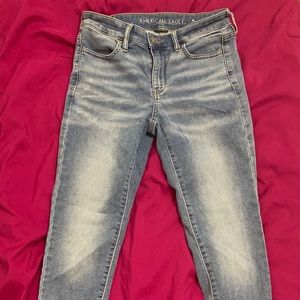 American Eagle Mid Rise Jegging 8 extra short.